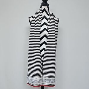 2016 J. Crew Black & White Stripe Wool Blend Knit Scarf Nordic Border Fair Isle